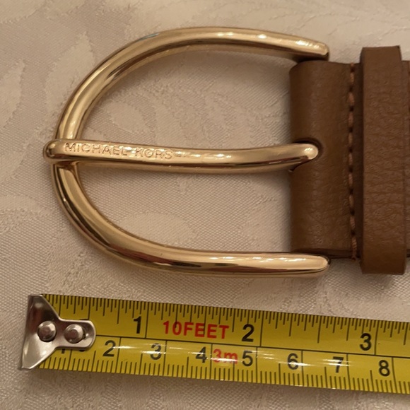 Michael Kors brown belt w/gold “peg” designs (OLCC) (BELT only) - Picture 6 of 11